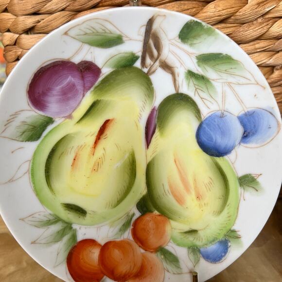4 hand painted fruit/flower plates - Picture 3 of 8
